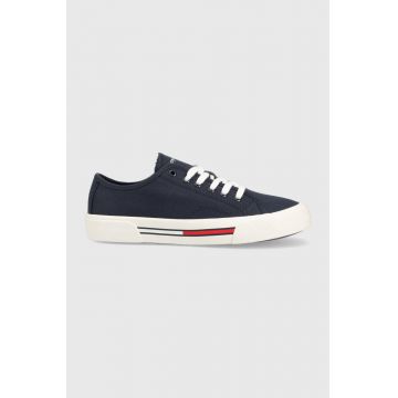 Tommy Jeans tenisi LOW CUT WMNS CANVAS femei, culoarea alb, EN0EN02085