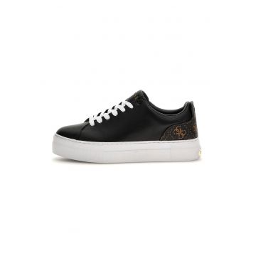 Pantofi sport de piele ecologica cu detalii cu monograma
