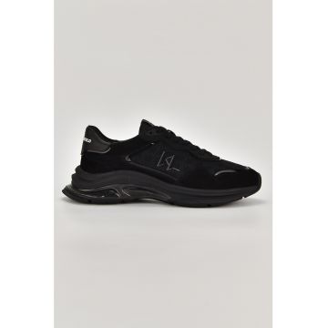 Pantofi sport de piele intoarsa cu insertii din material textil