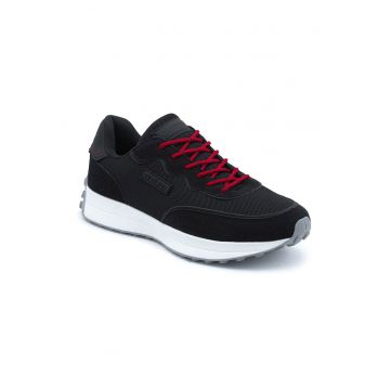 Pantofi sport cu insertii de plasa