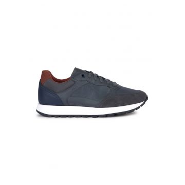 Pantofi sport cu insertii de piele intoarsa