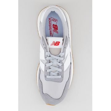 Pantofi sport 237 cu garnituri de piele intoarsa