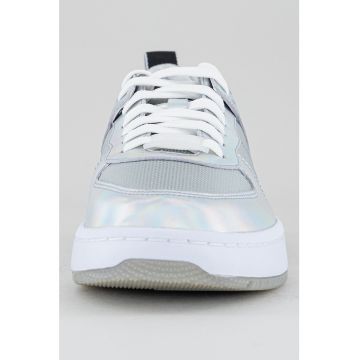 Pantofi sport cu logo cusut