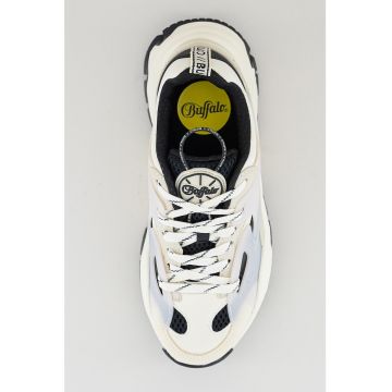 Pantofi sport masivi cu aspect contrastant