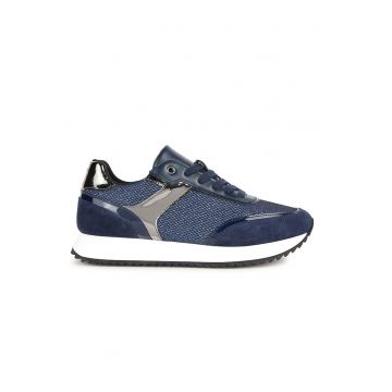 Pantofi sport cu detalii de piele intoarsa