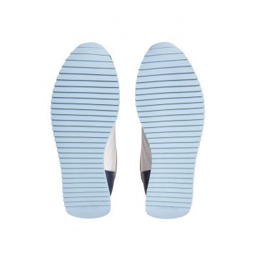 Pantofi sport cu garnituri de piele intoarsa