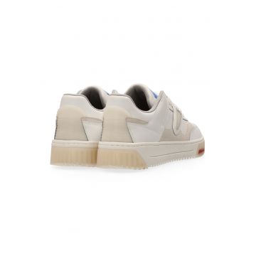Pantofi sport de piele cu garnituri de piele intoarsa