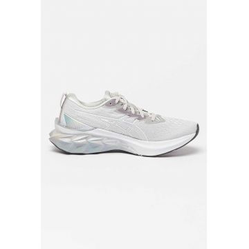 Pantofi cu logo - pentru alergare Novablast 2 Platinum