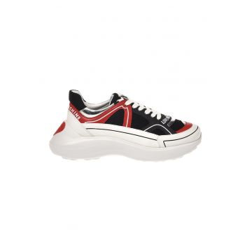 Pantofi sport cu insertii de plasa