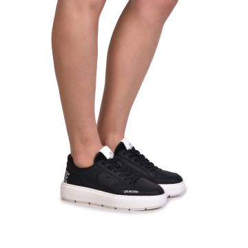 Pantofi sport de piele cu segment cu perforatii