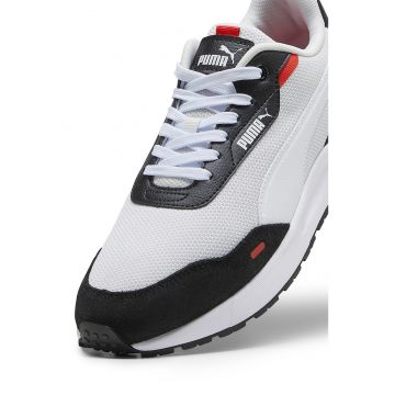 Pantofi sport de piele ecologica si plasa Runtamed