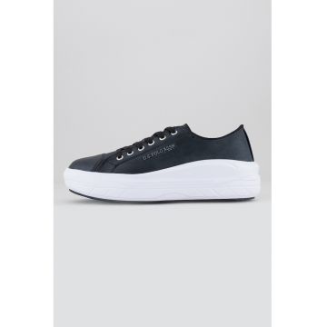 Pantofi sport wedge de piele ecologica cu detalii logo