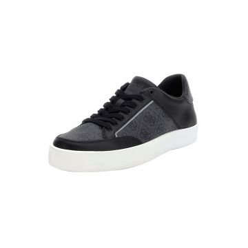 Pantofi sport cu model monograma