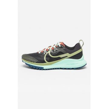 Pantofi cu model perforat pentru alergare React Pegasus Trail 4