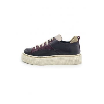 Pantofi din piele cu segment texturata