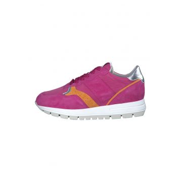 Pantofi sport cu garnituri de piele intoarsa