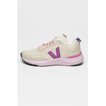 Pantofi sport cu insertii de plasa