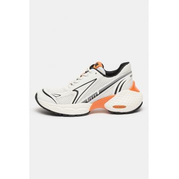Pantofi sport cu insertii din plasa