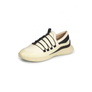 Pantofi sport slip-on cu detalii contrastante