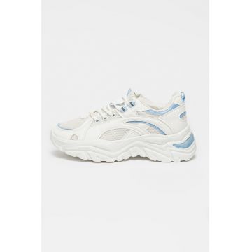 Pantofi sport din plasa cu garnituri din piele ecologica