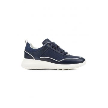 Pantofi sport low cut cu aspect stralucitor