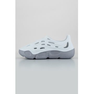 Pantofi sport slip-on cu decupaje Vine
