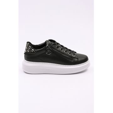 Pantofi sport de piele cu tinte