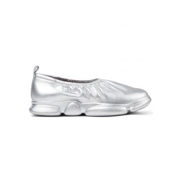 Pantofi sport slip-on de piele Karst 1463 - Gri deschis