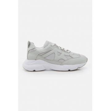 Pantofi sport cu insertii de piele
