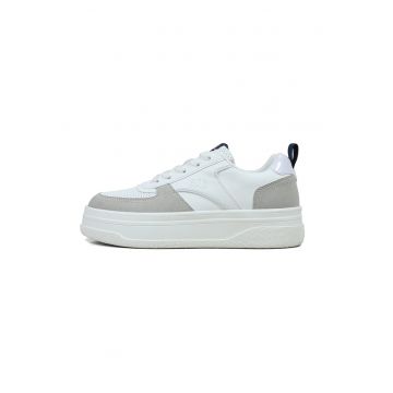 Pantofi sport de piele ecologica in doua nuante