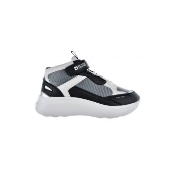 Pantofi sport din piele ecologica cu talpa wedge si segment cu inchidere velcro