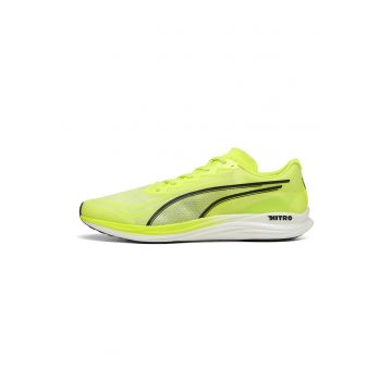 Pantofi sport cu model si sireturi